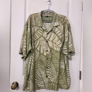 Tommy Bahama Green Leaf Print 100% Silk Shirt